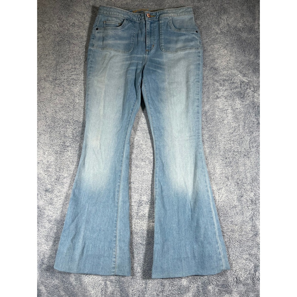 Arizona Jean Co Womens Flare Jeans Lt Wash High Rise Patch Pocket Blue Size 11